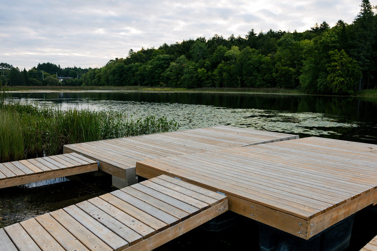 Docks